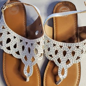 *3 for $15* New Big Girls 5Y (approx ladies size 7) WonderKids sandals